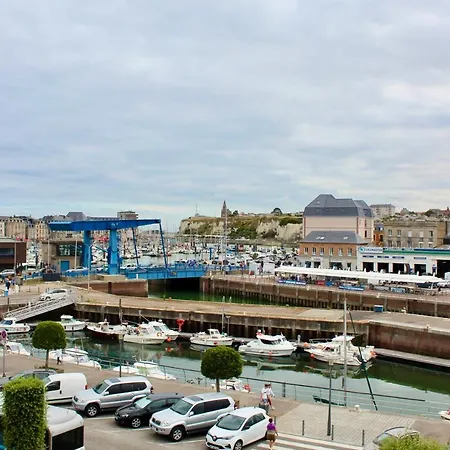 Casa de Férias La Tour Marine - Vue Port - Proche Gare & - Atypique -